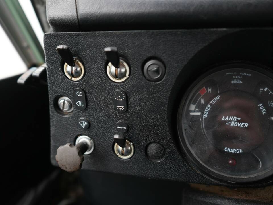 Bild 23/46 von Land Rover 109 (1973)