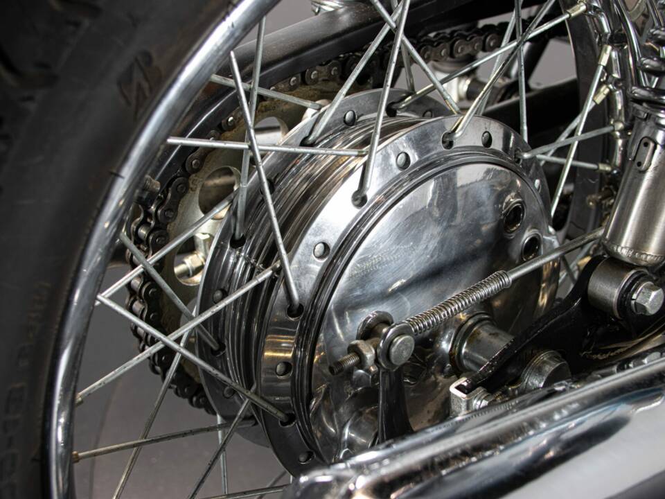 Image 31/50 of Kawasaki DUMMY (1976)