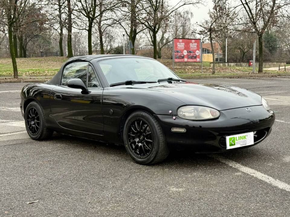 Afbeelding 12/25 van Mazda MX-5 1.6 (2000)