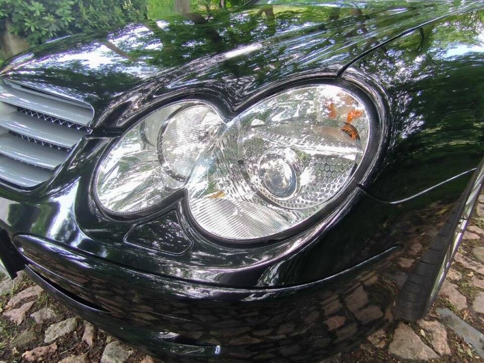 Imagen 37/58 de Mercedes-Benz SL 350 (2005)