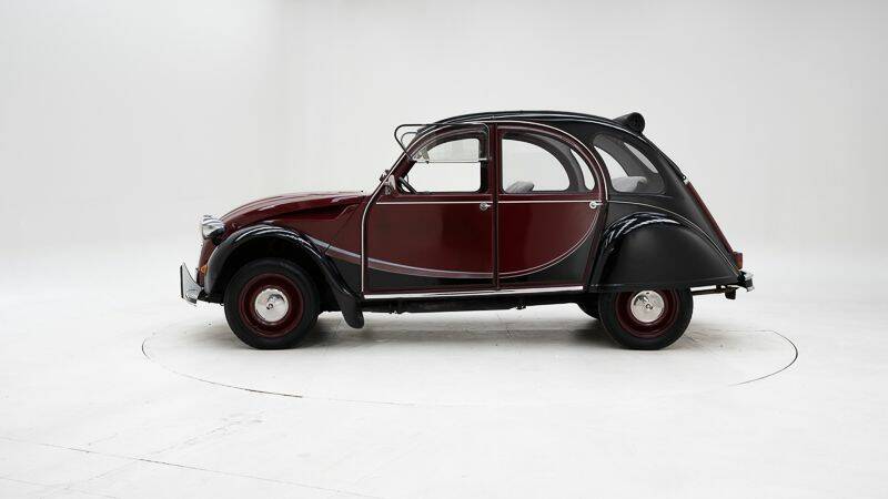 Imagen 8/15 de Citroën 2 CV 6 Charleston (1983)