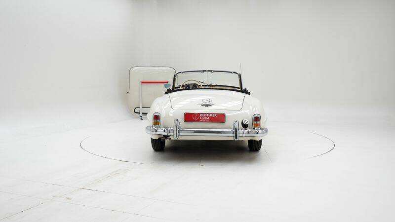Image 7/15 of Mercedes-Benz 190 SL (1958)