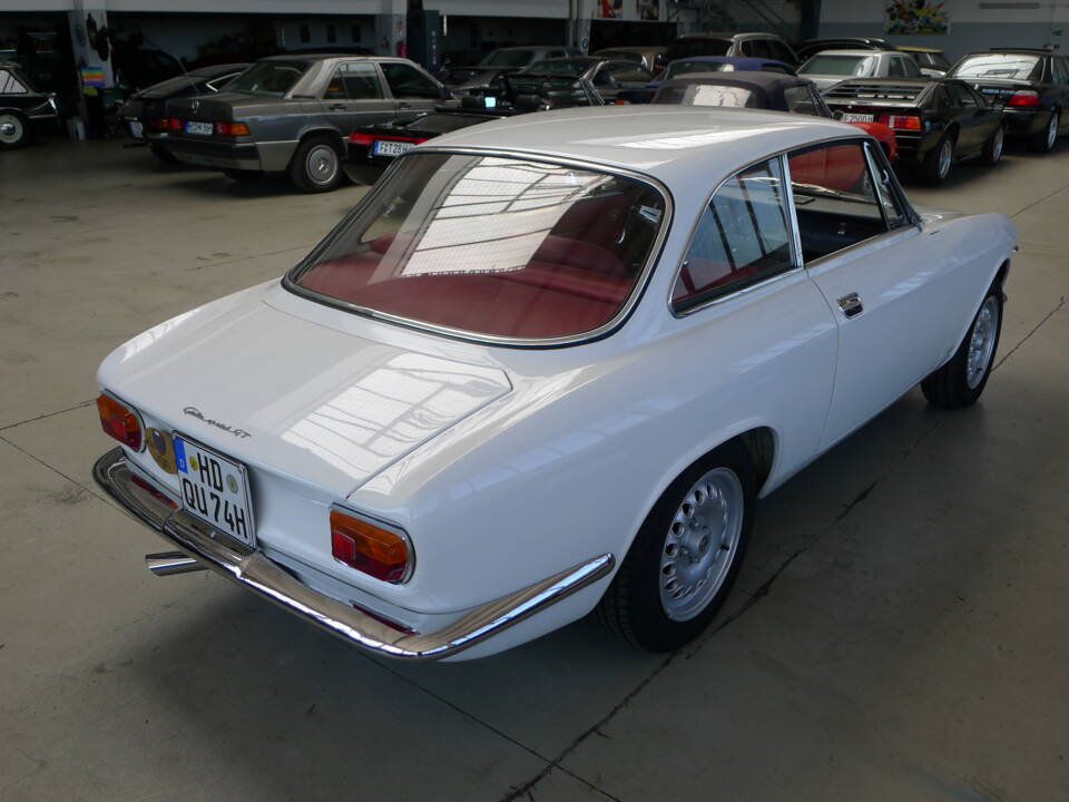 Imagen 27/40 de Alfa Romeo Giulia 1600 Sprint GT (1965)