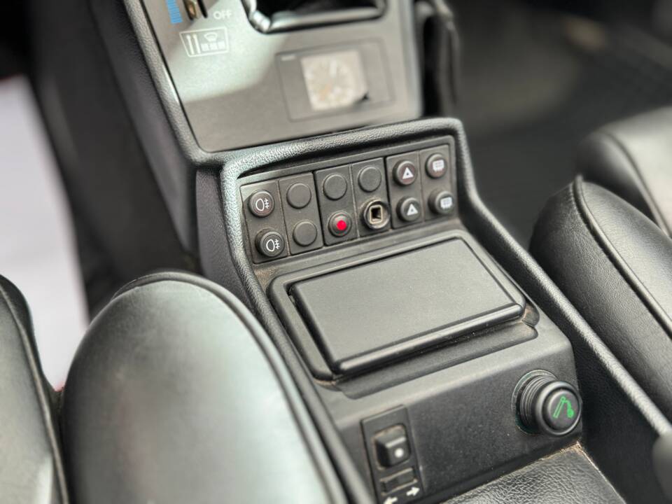 Bild 27/29 von Alfa Romeo 1.6 Spider (1992)