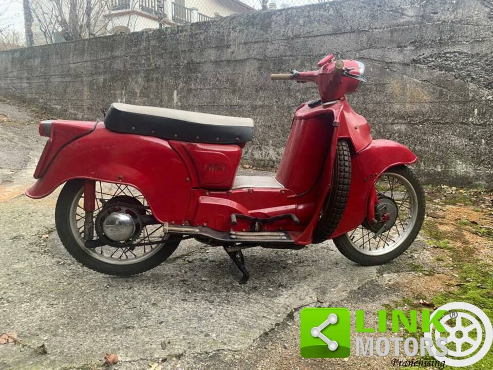 Image 3/6 of Moto Guzzi DUMMY (1965)