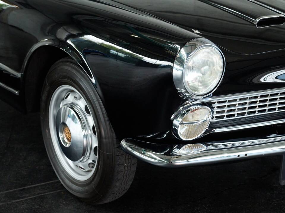Image 6/50 of Alfa Romeo 2000 Spider (1959)
