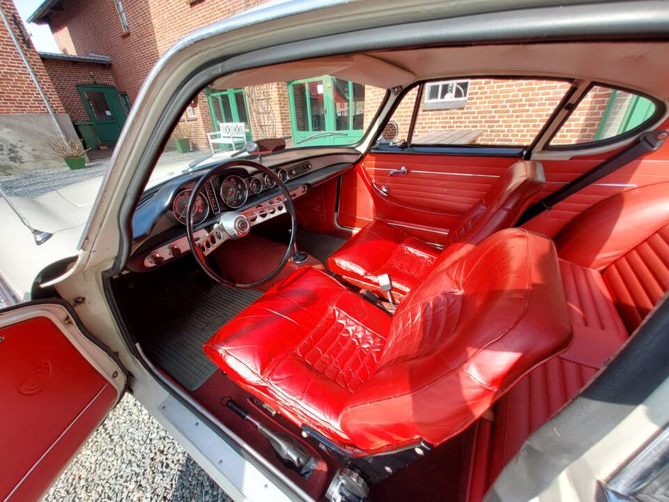 Bild 9/15 von Volvo 1800 S (1964)