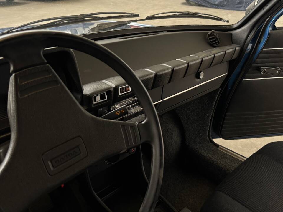 Image 53/85 de Volvo 66 (1980)