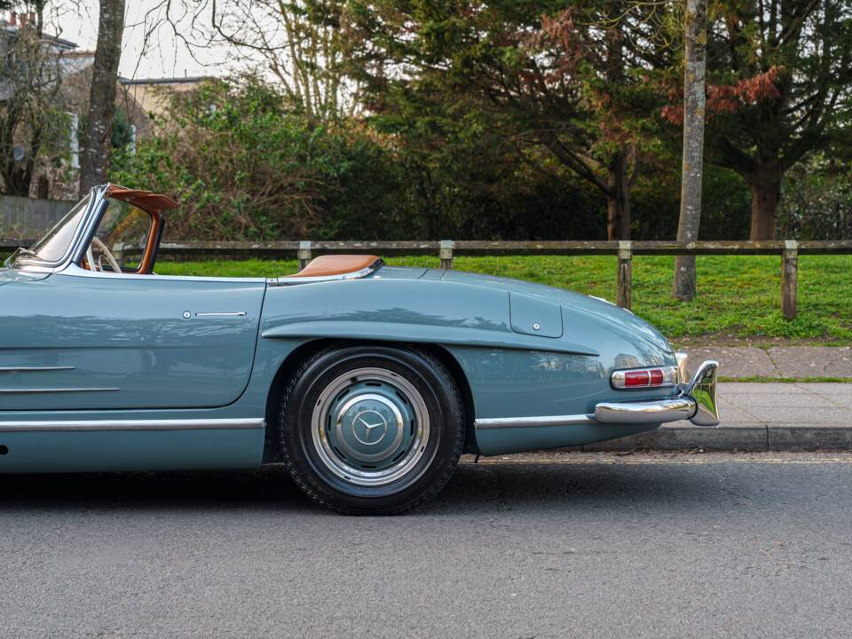 Image 15/33 de Mercedes-Benz 300 SL Roadster (1957)