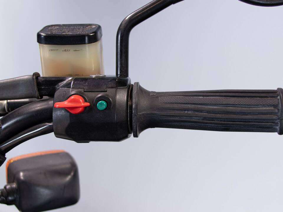 Image 14/50 of BMW DUMMY (1988)