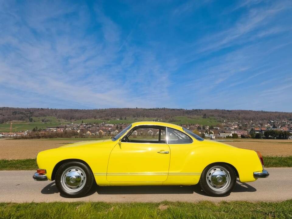 Image 3/21 of Volkswagen Karmann Ghia 1600 (1972)