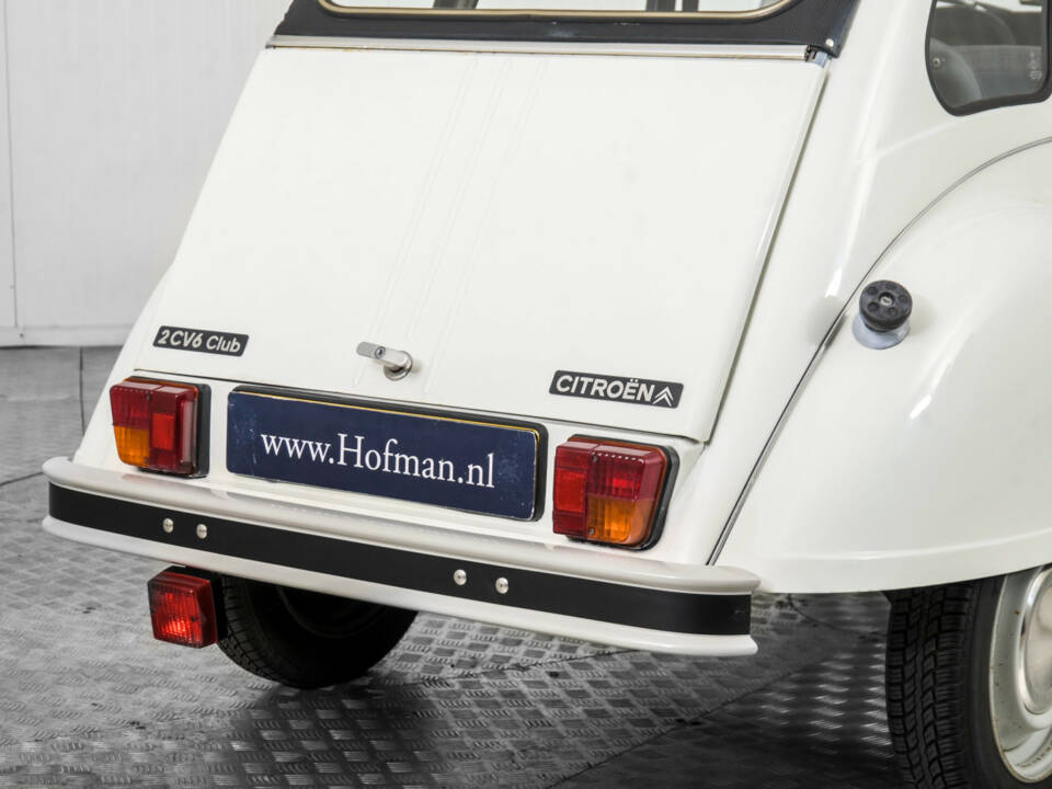 Image 27/50 of Citroën 2 CV 6 (1988)