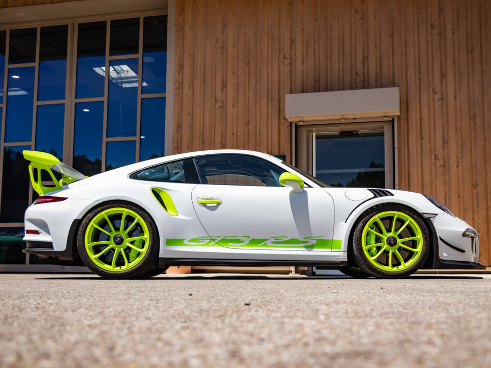 Image 23/50 of Porsche 911 GT3 RS (2016)