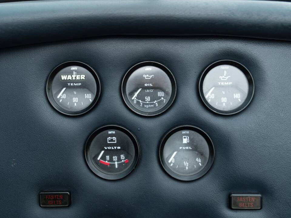Image 40/50 of AC Cobra Mk IV (1987)