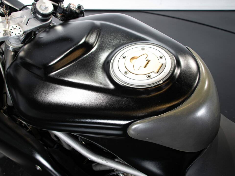 Immagine 23/50 di Ducati 750 SS i.e. (2001)
