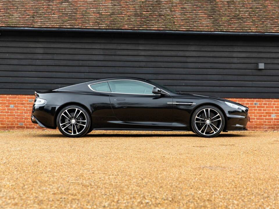 Bild 2/50 von Aston Martin DBS (2010)
