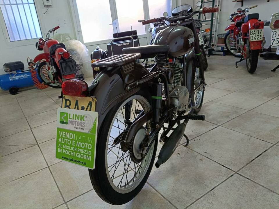 Bild 2/32 von Laverda DUMMY (1954)