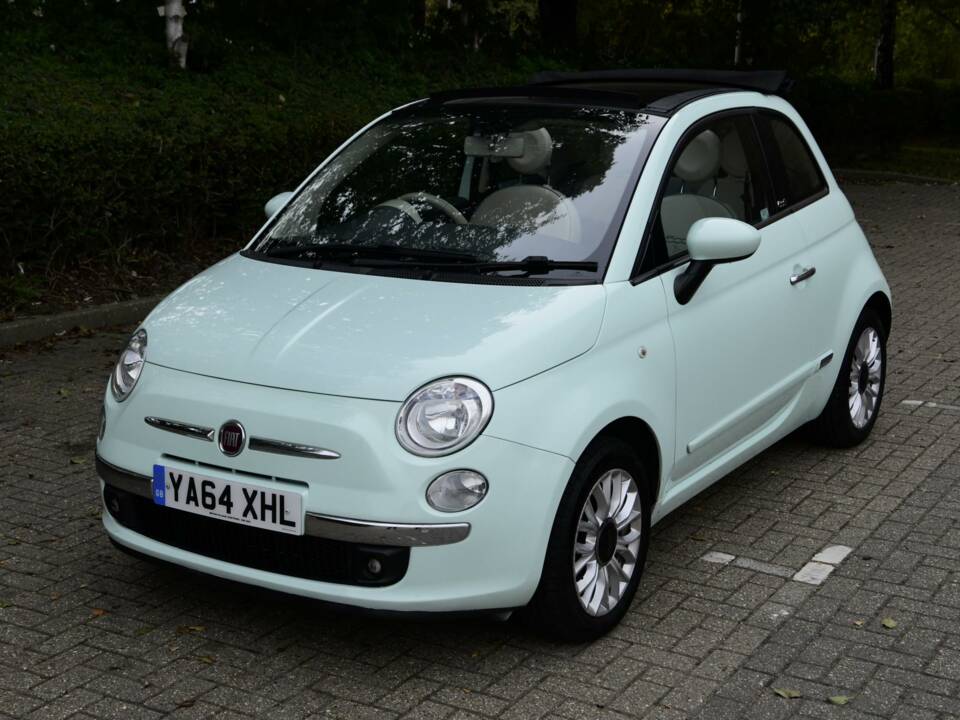 Image 2/45 of FIAT 500 C (2015)