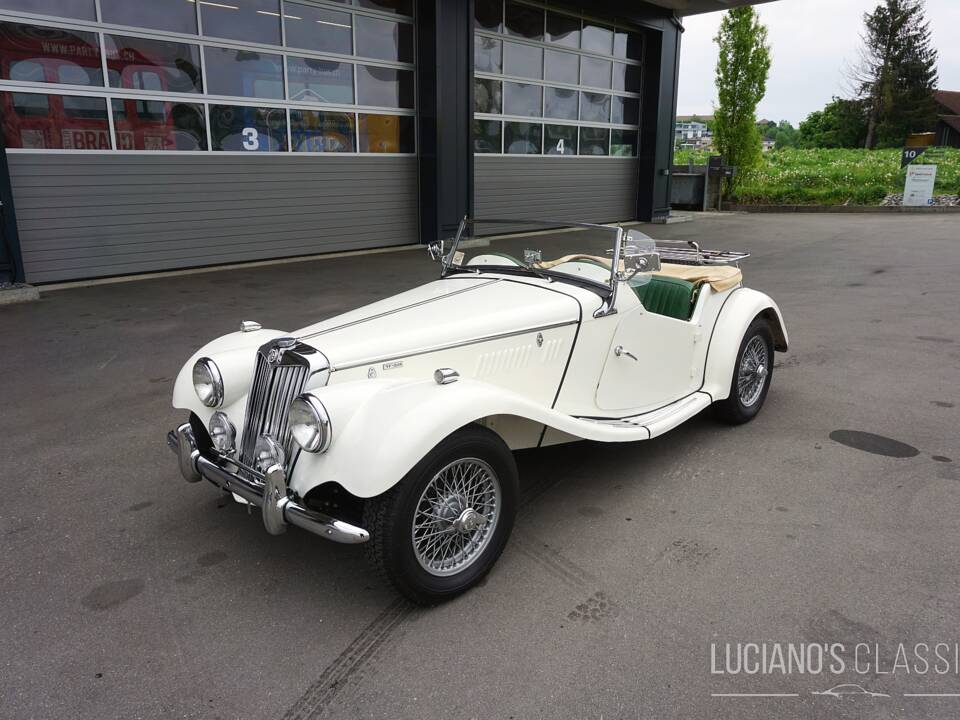 Image 1/70 of MG TF 1500 (1955)
