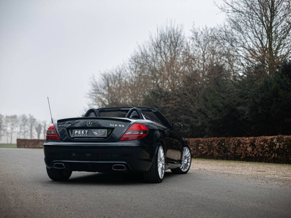 Immagine 4/38 di Mercedes-Benz SLK 55 AMG (2007)