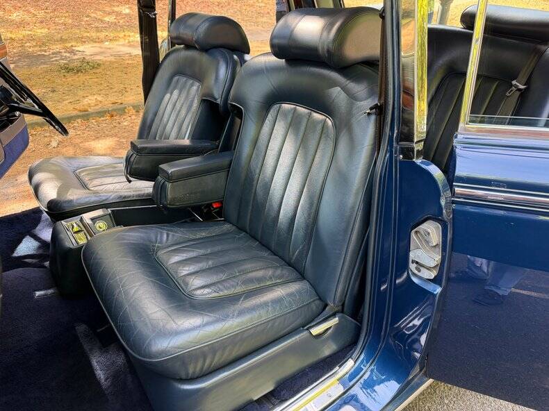 Bild 14/47 von Bentley T 2 (1977)