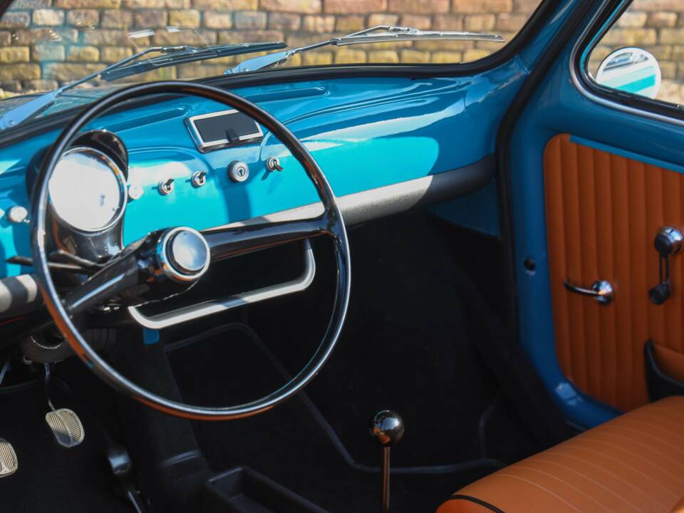 Image 21/50 of FIAT 500 Moretti Minimaxi (1973)