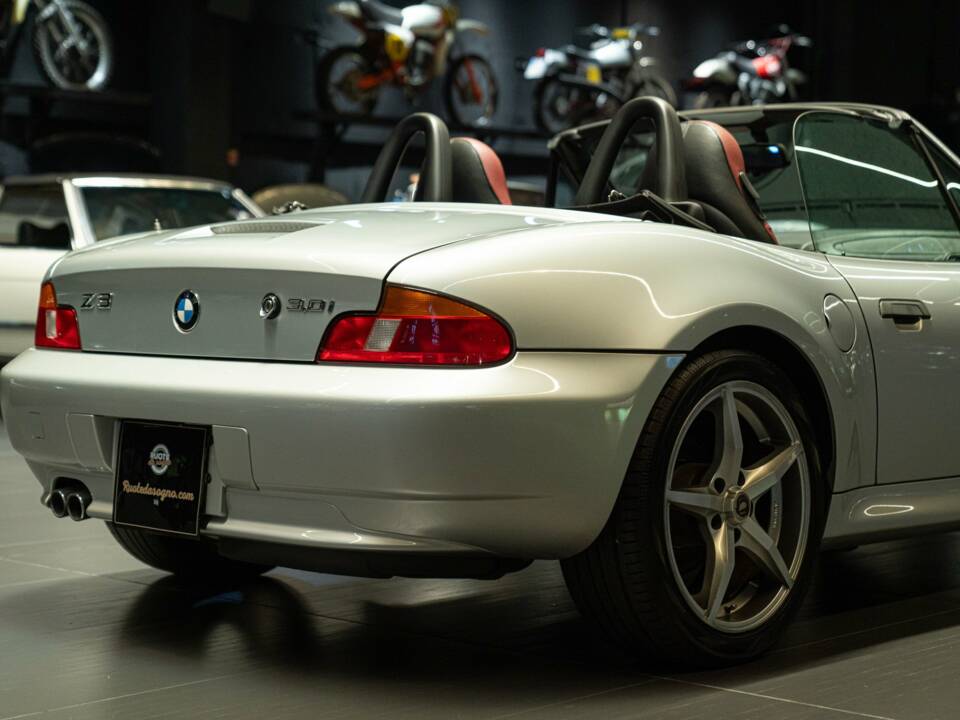 Afbeelding 10/50 van BMW Z3 Convertible 3.0 (2001)