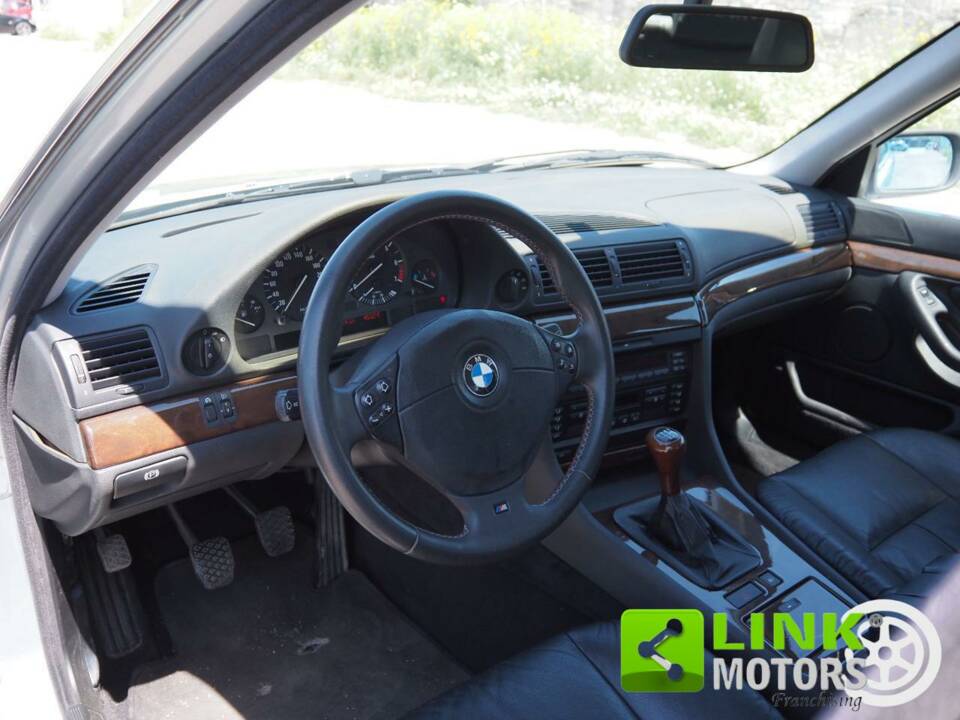 Bild 4/10 von BMW 728i (1999)