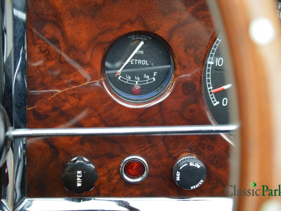 Image 42/50 of Jaguar XK 150 3.8 S DHC (1959)