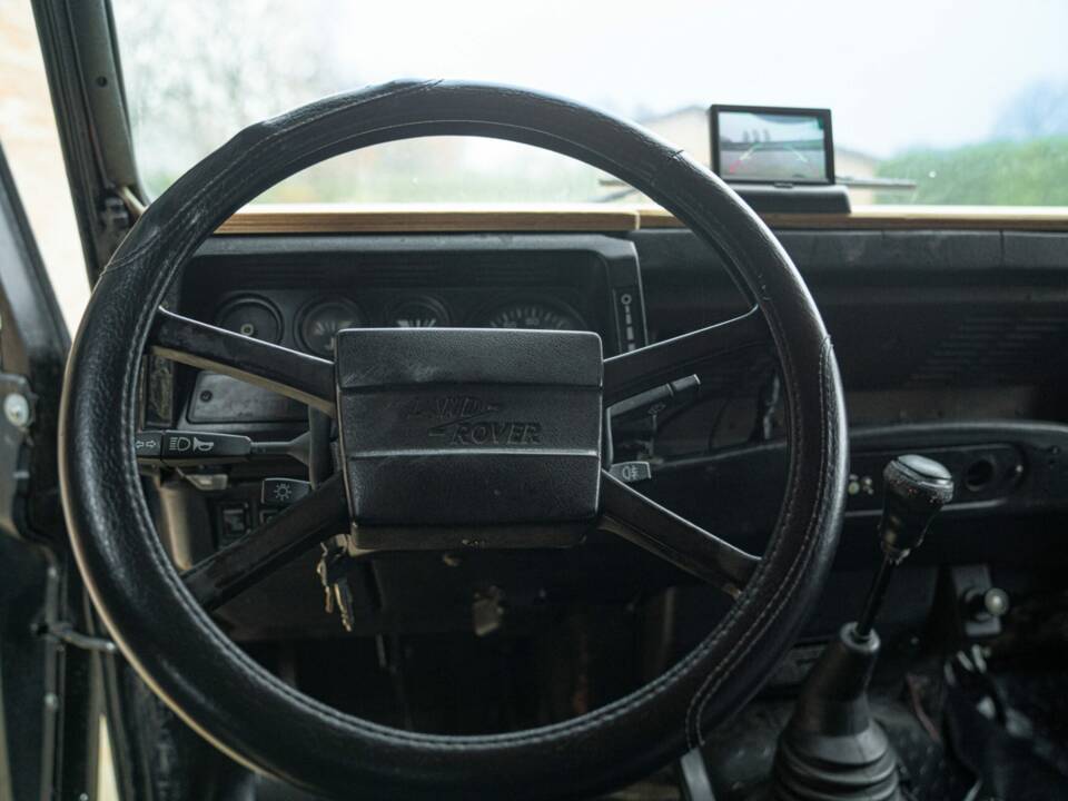 Obraz 44/50 pojazdu Land Rover 90 (1985)