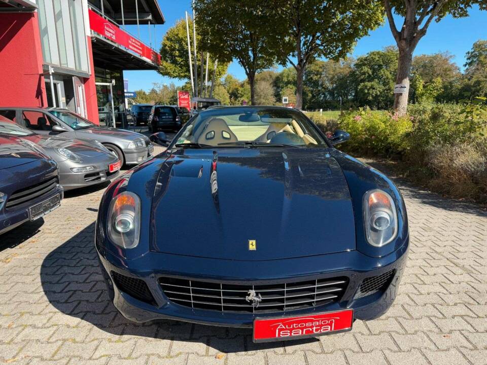 Bild 13/40 von Ferrari 599 GTB (2009)