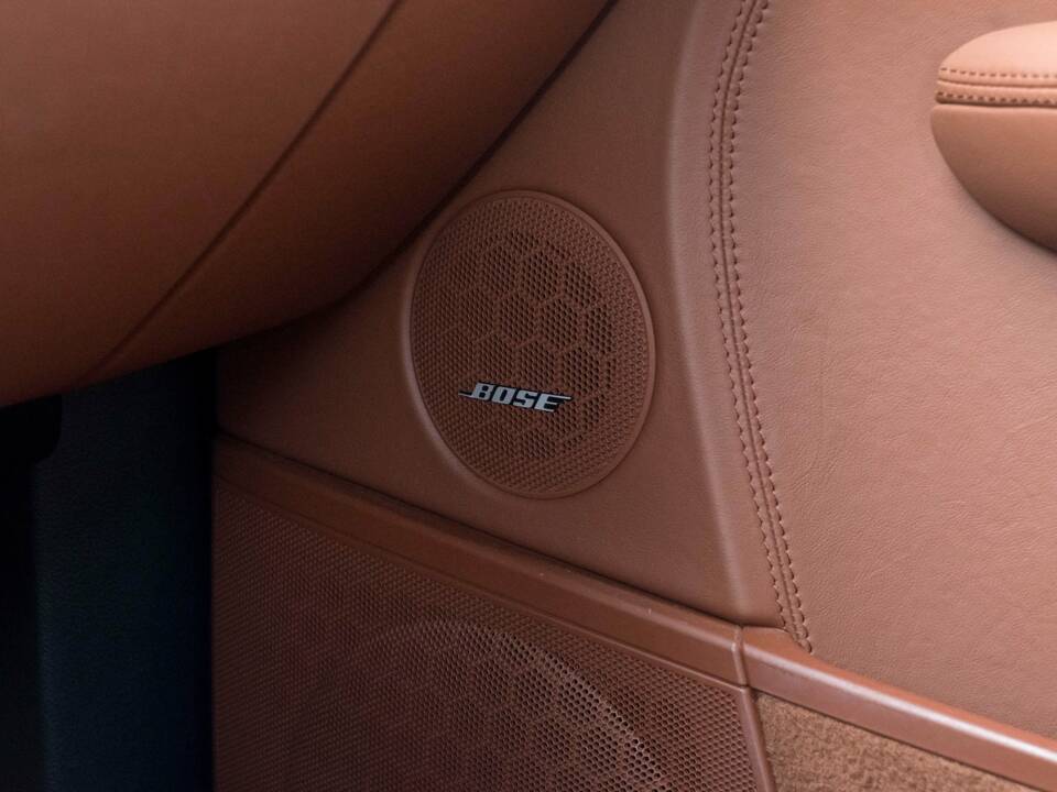 Image 26/45 of Porsche Cayenne Turbo (2009)