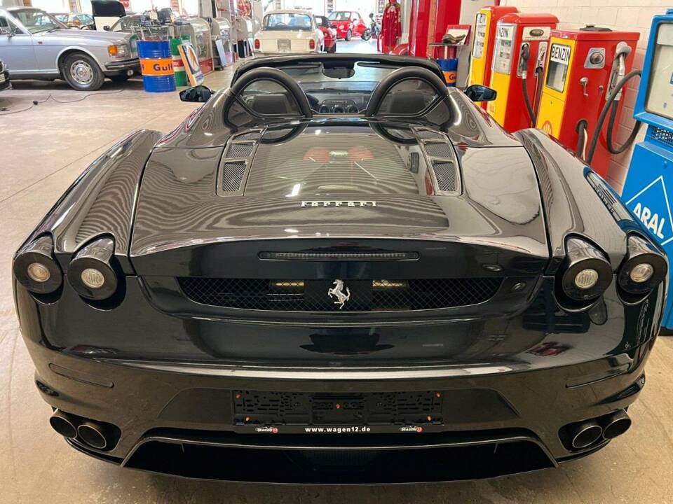 Bild 13/18 von Ferrari F 430 Spider (2007)