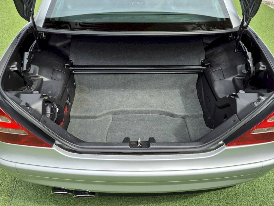 Afbeelding 63/63 van Mercedes-Benz SLK 32 AMG (2001)