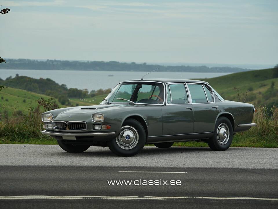 Image 13/21 of Maserati Quattroporte 4200 (1965)