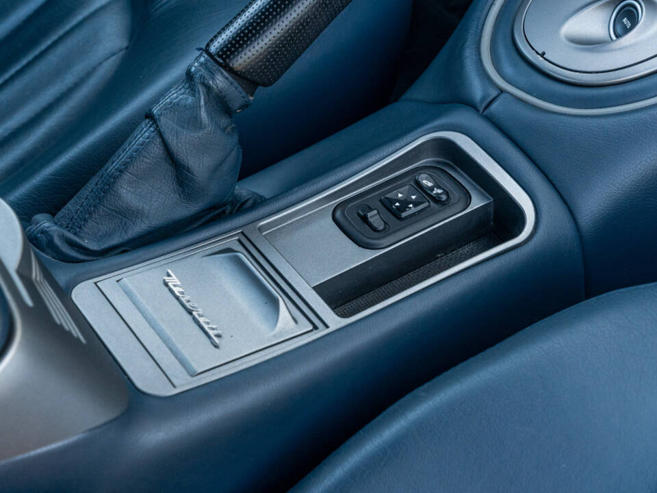 Immagine 29/64 di Maserati 4200 Cambiocorsa (2003)