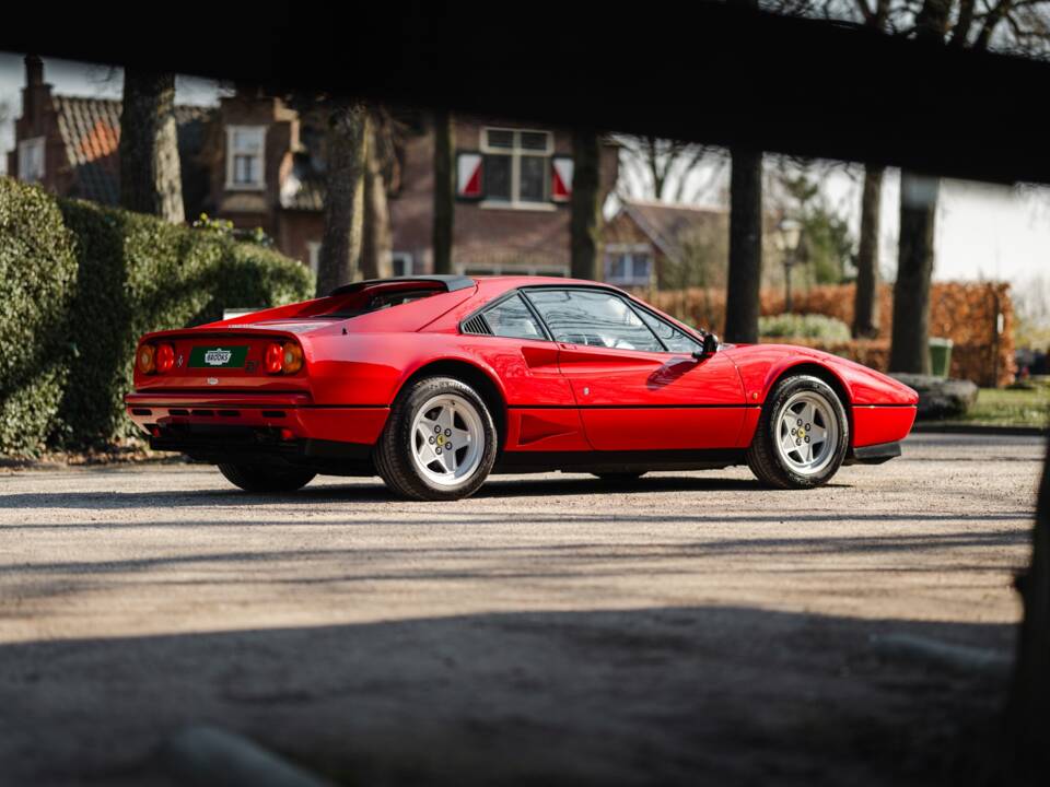 Bild 15/32 von Ferrari 208 GTB Turbo (1987)