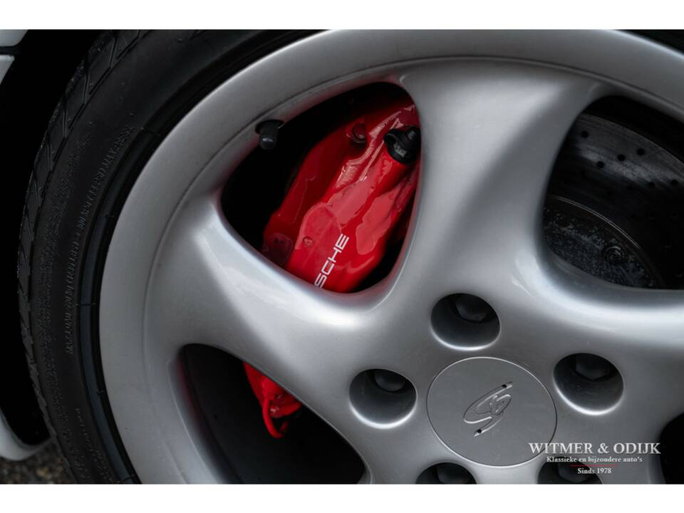 Bild 26/36 von Porsche 911 Carrera 4S (1996)