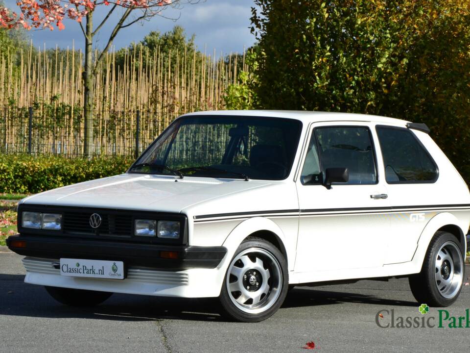 Image 10/50 de Volkswagen Golf Mk I 1.5 (1983)