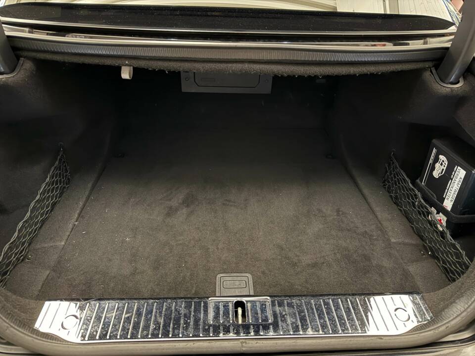 Immagine 19/19 di Mercedes-Benz CL 600 (2006)