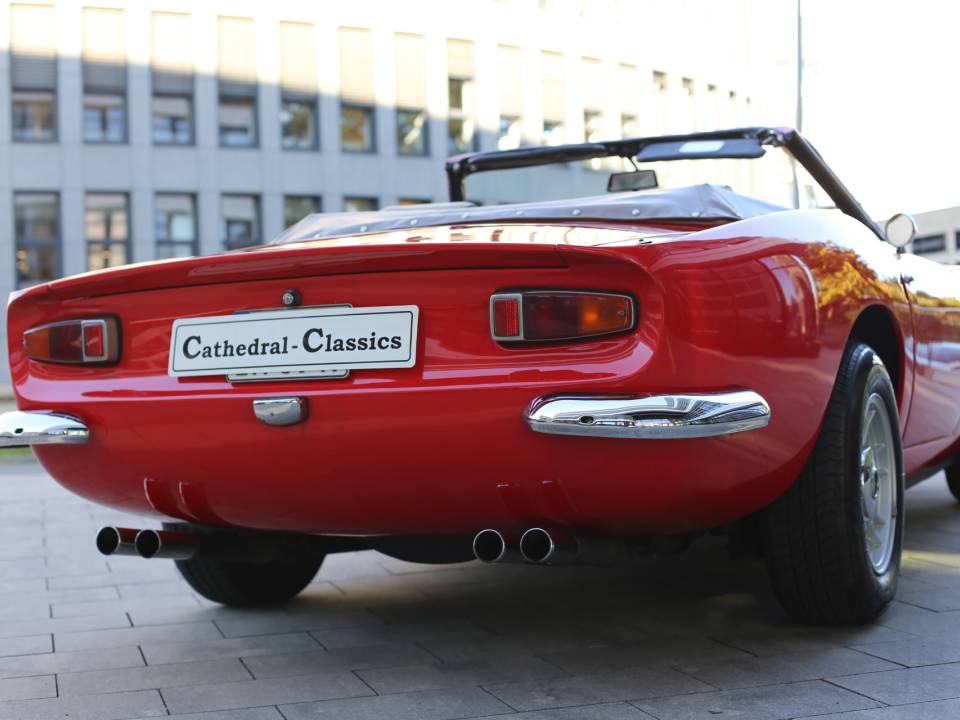 Image 8/58 of Intermeccanica Italia (1968)