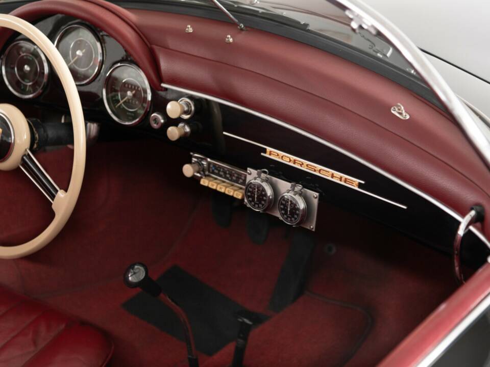 Image 43/50 of Porsche 356 A 1600 S Speedster (1958)