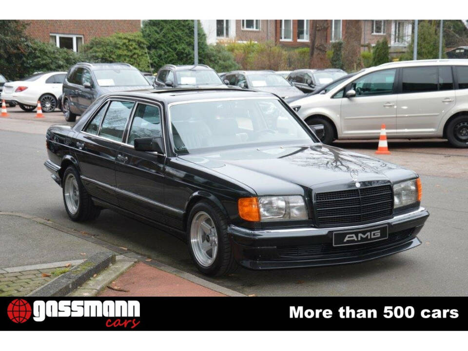 Immagine 4/15 di Mercedes-Benz 500 SEL (1985)