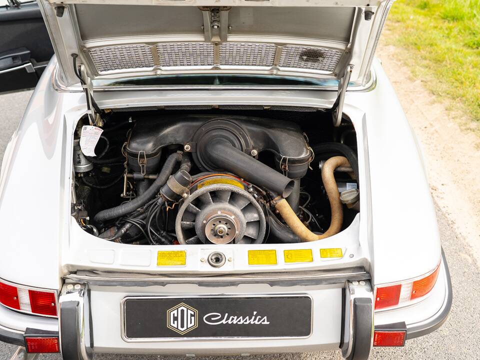 Image 38/40 of Porsche 911 2.2 S (1971)
