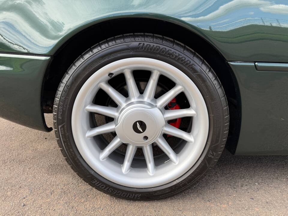 Afbeelding 12/21 van Aston Martin DB 7 (1998)