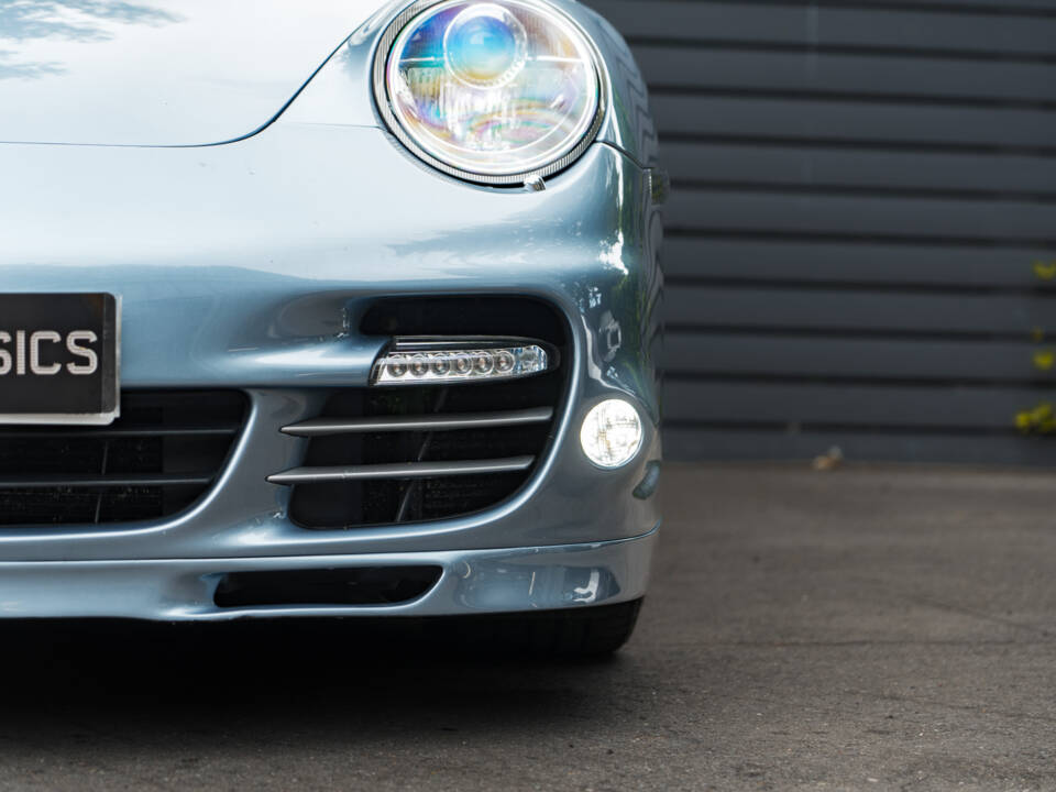 Bild 11/43 von Porsche 911 Turbo (2011)