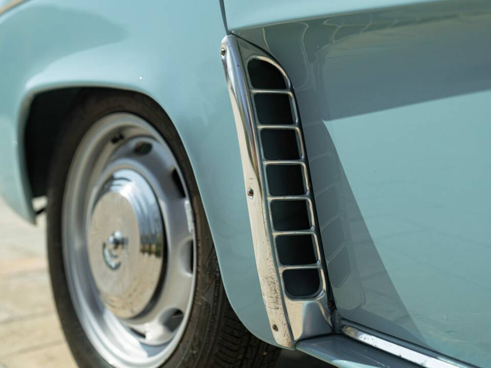 Obraz 16/50 pojazdu Renault Dauphine Gordini (1961)