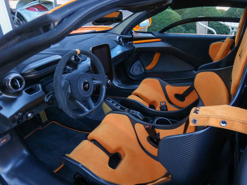 Immagine 17/50 di McLaren Senna LM (2020)