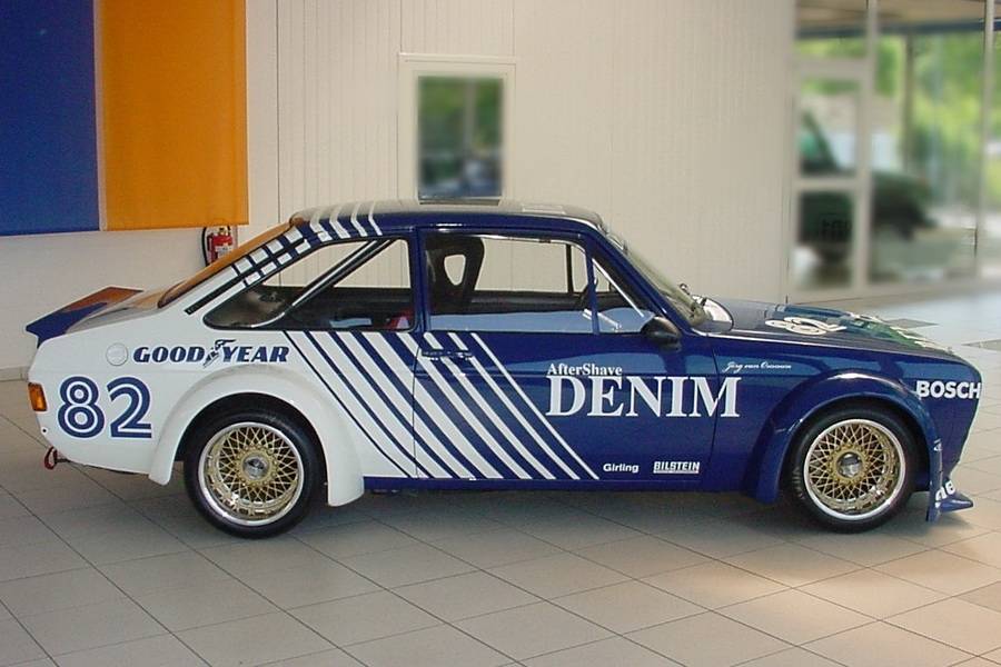 Image 10/41 of Ford Escort Group 4 Rally (1981)