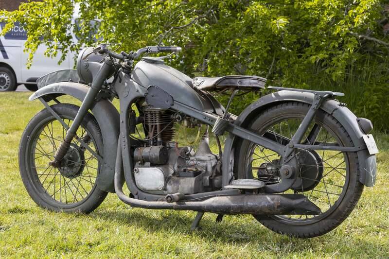 Image 21/41 of BMW R 35 (1938)